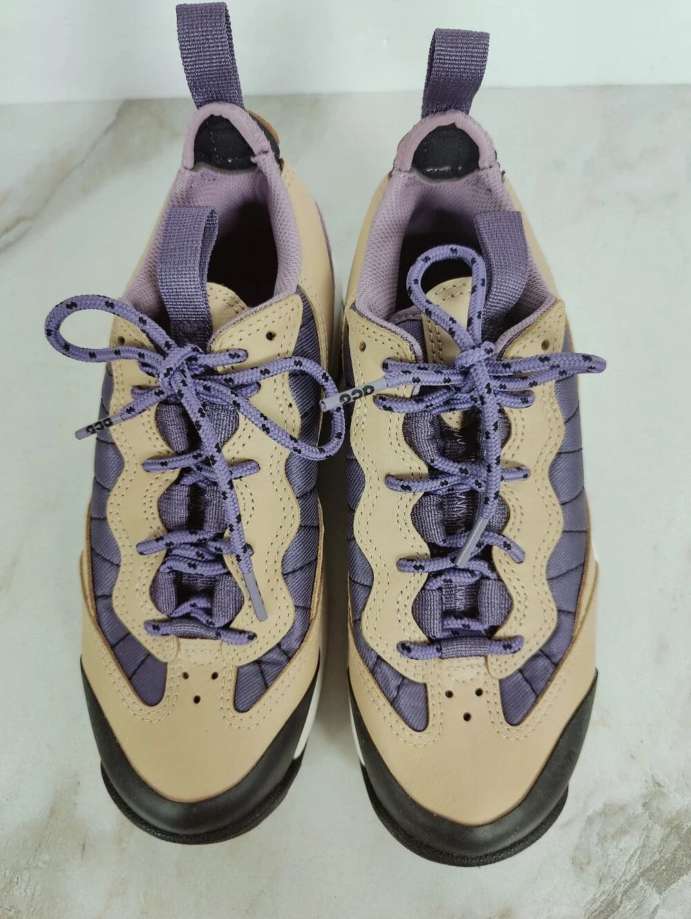 Nike Men's ACG Air Mada Hiking Sneakers, Hemp/Canyon Purple, Sz 4